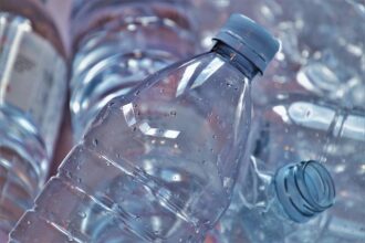 **Zero Waste w podróży służbowej: Przewodnik po minimalizacji odpadów w hotelach i na konferencjach** - 9 2025