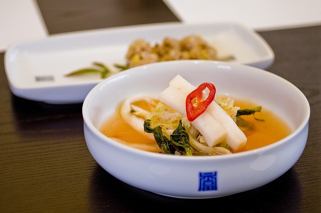 ** Top 5 składników, które neutralizują słoność w kimchi (i jak je używać) - 1 2025