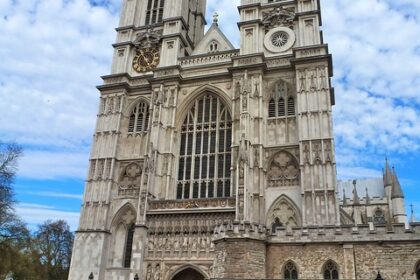 ** 10 mniej znanych kościołów Dolnego Śląska, które zachwycają architekturą i historią. - 5 2025