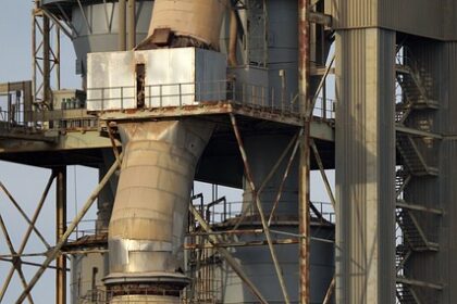 **Eko-cement z odpadów budowlanych: Jak zrobić stabilizator gruntu i małą architekturę ogrodową DIY z recyklingu gruzu?** - 5 2025