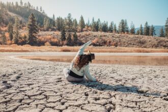 Mindfulness w pracy: jak uważność może poprawić atmosferę w zespole - 7 2025