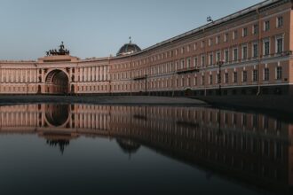 Jak festiwale filmowe wpływają na lokalną gospodarkę? - 7 2025
