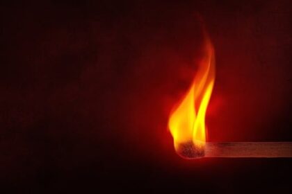 Jak odkryłem tajemnicze funkcje w starym czytniku e-booków Kindle 2 — moje osobiste eksperymenty i techniczne detale - 11 2025